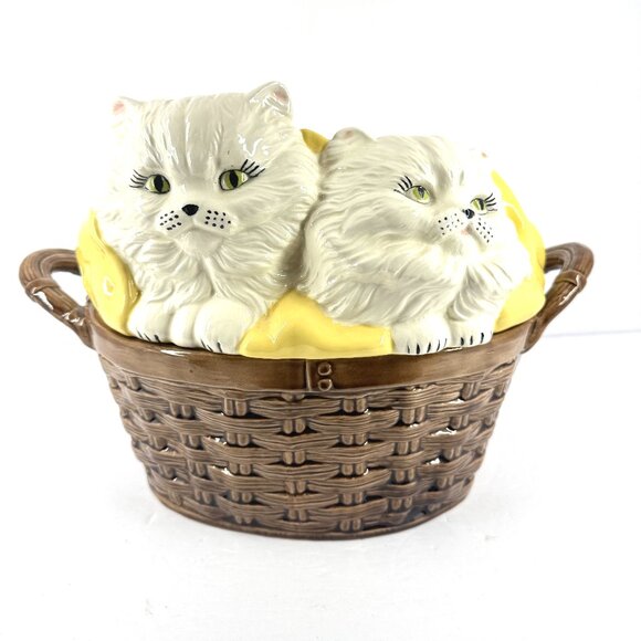 Alberta’s Molds 1979 Cat Cookie Jar Vintage White Cats in Basket Retro Kitchen - Picture 1 of 8